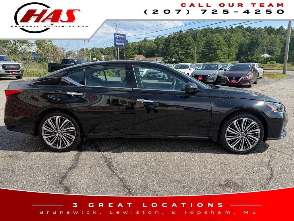 Used 2023 Nissan Altima 2.5 SL AWD/4WD image 7