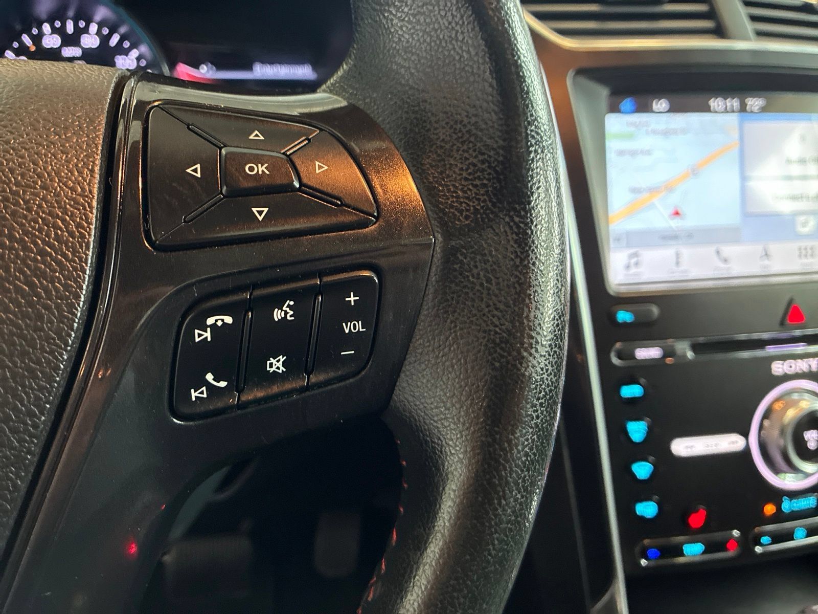 Used 2017 Ford Explorer Sport AWD/4WD image 22