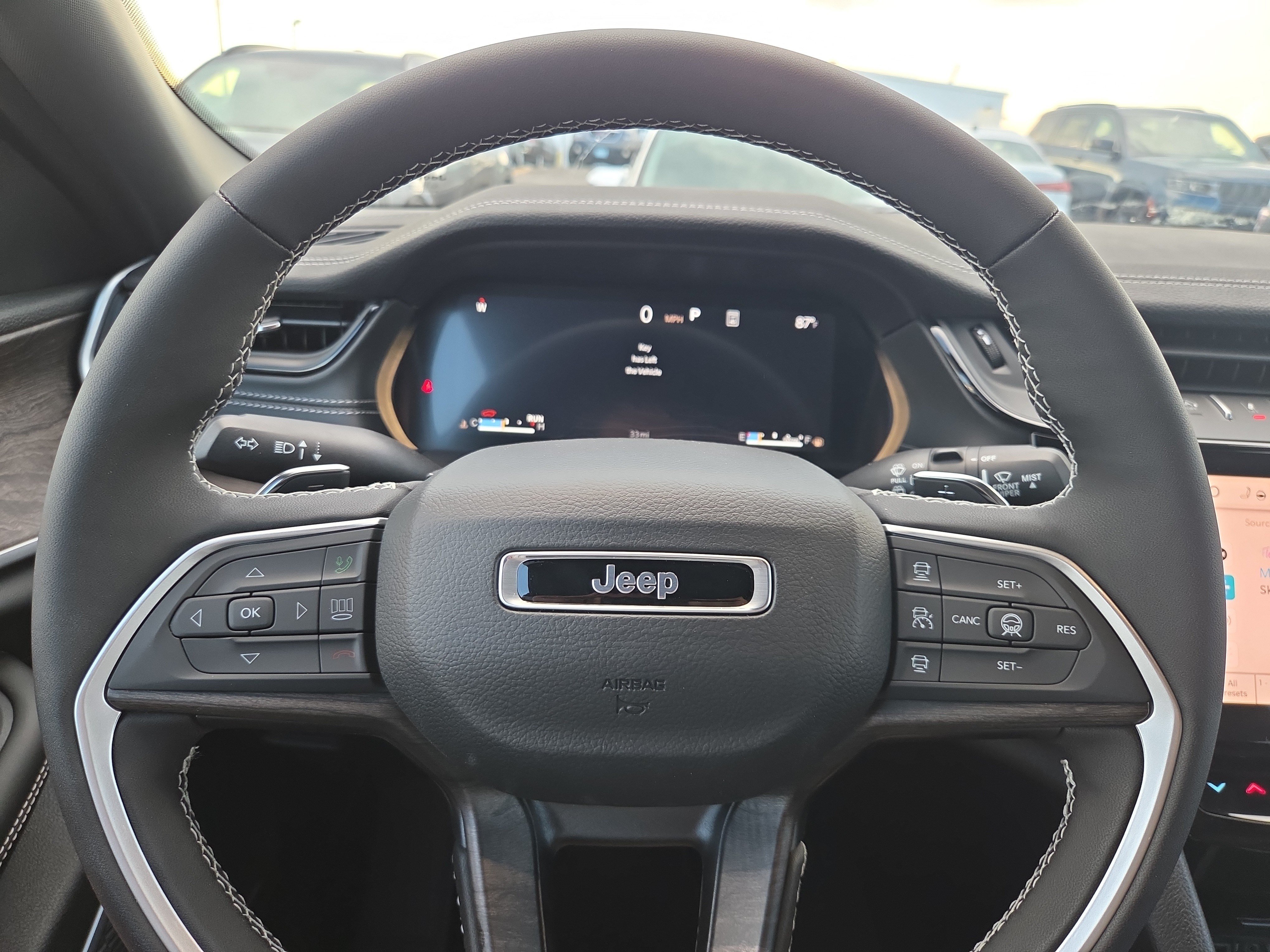 New 2027 Jeep Grand Cherokee Limited AWD/4WD image 9