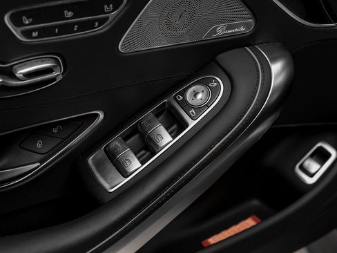 Used 2020 Mercedes-Benz S 560 4MATIC Coupe image 45