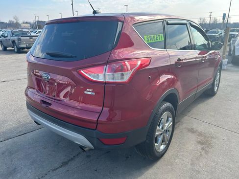 Used 2014 Ford Escape SE image 5