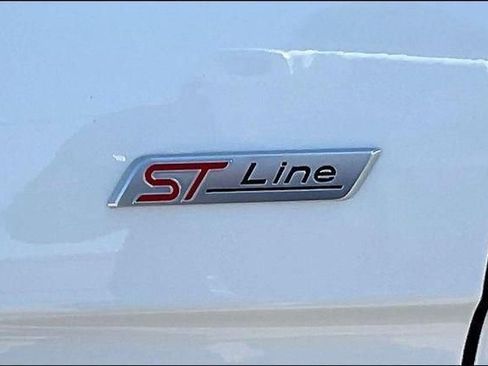 Used 2022 Ford Edge ST-Line image 18