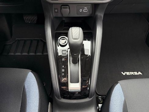 New 2025 Nissan Versa SV image 36