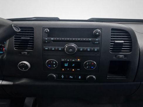 Used 2013 GMC Sierra 1500 SLE w/ Power Tech Package AWD/4WD image 24