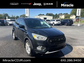 Used 2017 Ford Escape SE w/ Equipment Group 201A AWD/4WD video 1