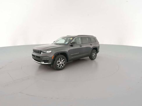 New 2025 Jeep Grand Cherokee L Limited image 4