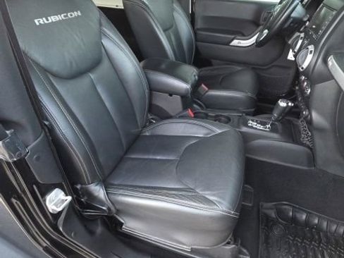 Used 2016 Jeep Wrangler Rubicon AWD/4WD image 17