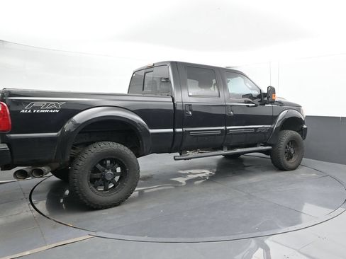 Used 2015 Ford F250 Lariat w/ Lariat Ultimate Package AWD/4WD image 2
