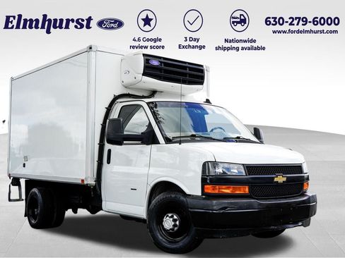 Used 2019 Chevrolet Express 3500 w/ Driver Convenience Package RWD image 1