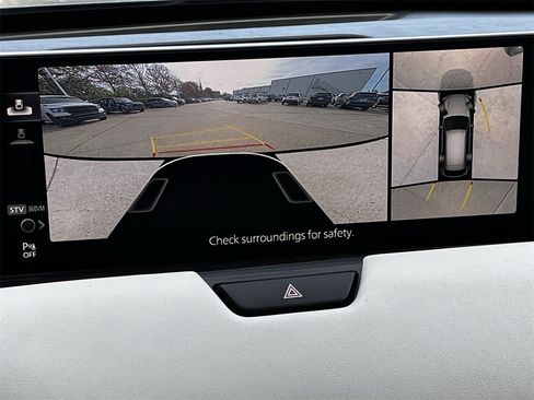 Used 2025 MAZDA CX-90 Plug-In Hybrid w/ Premium Plus image 16