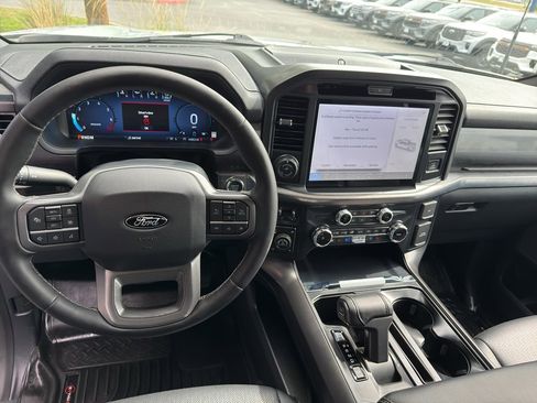 Certified 2025 Ford F150 Lariat AWD/4WD image 18