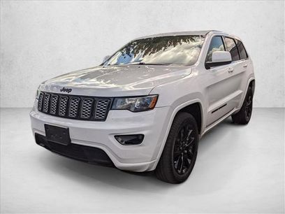 Used 2018 Jeep Grand Cherokee Altitude
