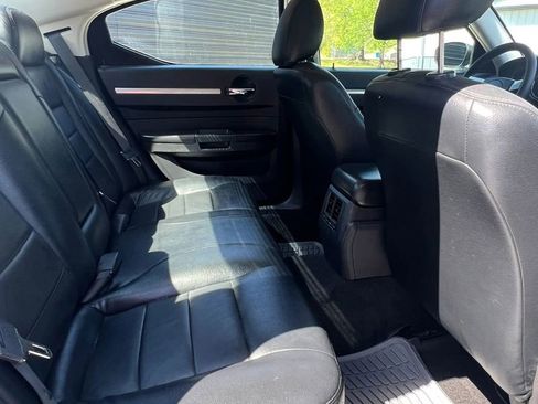Used 2009 Dodge Charger SXT image 11