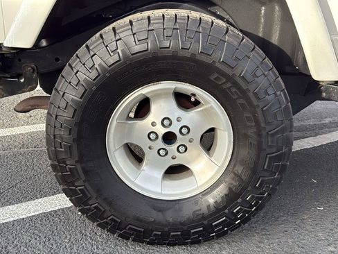 Used 2001 Jeep Wrangler Sahara image 12