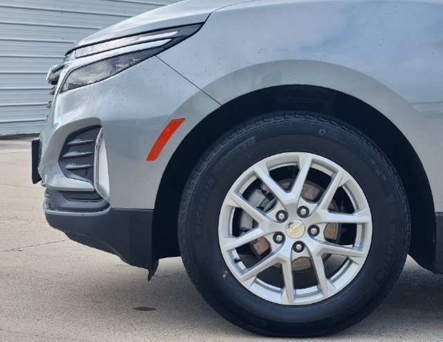 Used 2024 Chevrolet Equinox LT FWD image 8
