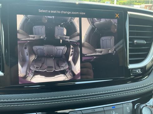 New 2027 Chrysler Pacifica Select w/ Family Tech Group FWD image 10