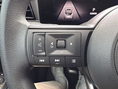 Used 2026 Nissan Kicks SV w/ Illumination Package FWD image 21