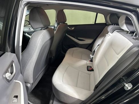 Used 2021 Hyundai Ioniq SE image 25