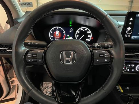 Used 2024 Honda HR-V EX-L image 60