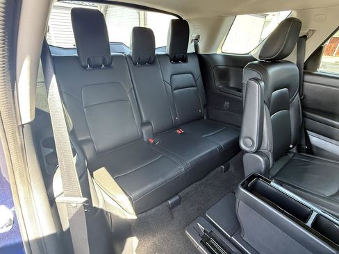 Used 2022 Nissan Pathfinder SL w/ SL Premium Package image 29