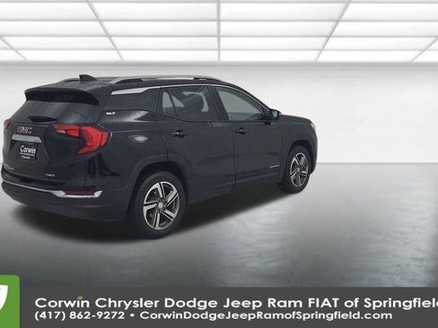 Used 2018 GMC Terrain SLT w/ Preferred Package image 16