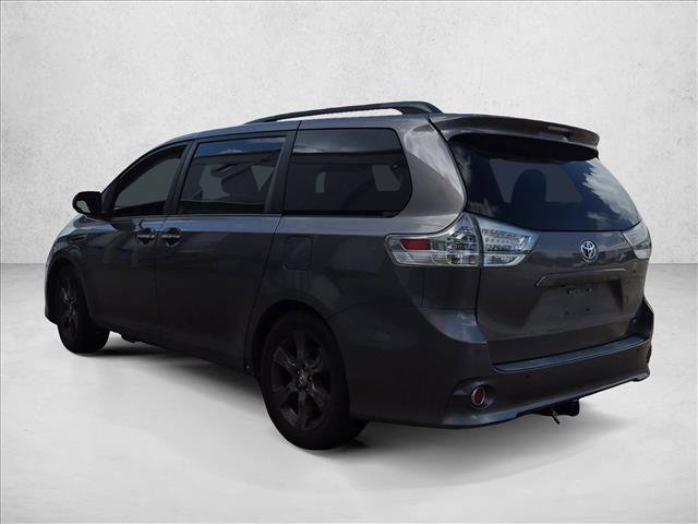 Used 2015 Toyota Sienna SE Premium FWD image 5