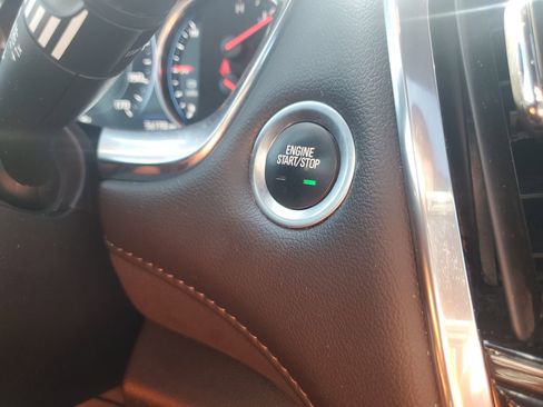 Certified 2023 Chevrolet Traverse High Country image 25