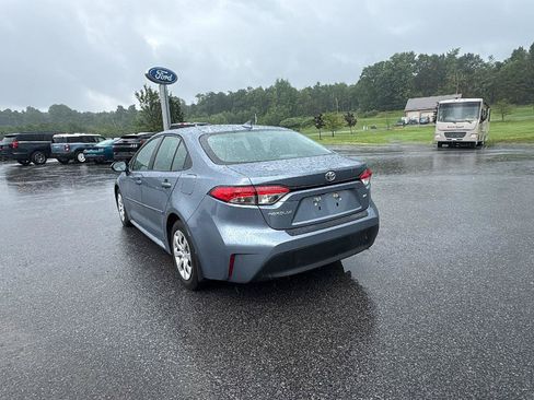 Used 2023 Toyota Corolla LE w/ Carpet Mat Package (TMS) FWD image 6