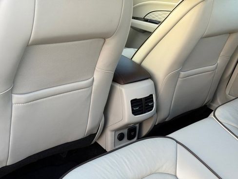 Used 2017 Ford Fusion Energi Platinum image 31