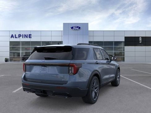 New 2026 Ford Explorer ST-Line w/ ST-Line Street Pack image 8