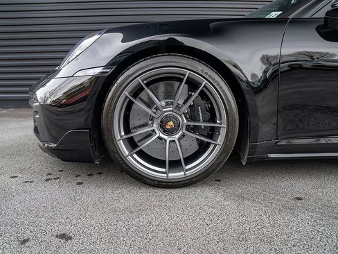 Certified 2022 Porsche 911 Turbo S image 24