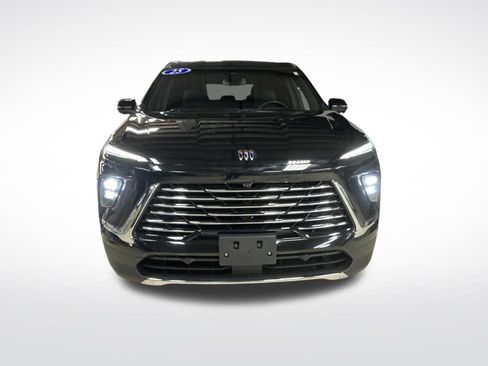 Certified 2025 Buick Enclave Preferred image 9