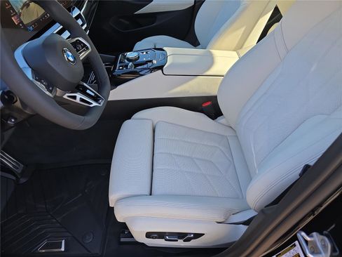 New 2026 BMW 530i xDrive w/ M Sport Package AWD/4WD image 22