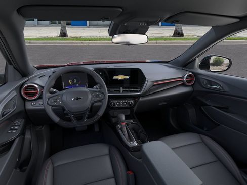 Used 2026 Chevrolet Trax RS w/ Driver Confidence Package FWD image 15