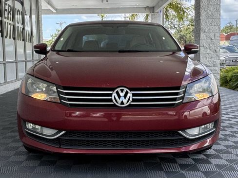 Used 2015 Volkswagen Passat 1.8T Limited Edition image 13
