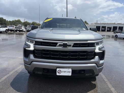 Used 2024 Chevrolet Silverado 1500 RST w/ Convenience Package II AWD/4WD image 10