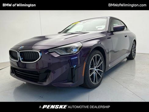 Used 2025 BMW 230i Coupe image 1