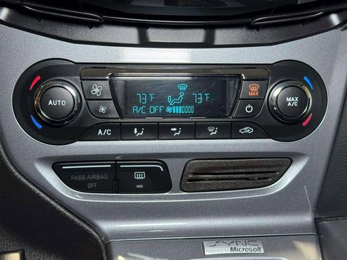 Used 2013 Ford Focus Titanium w/ Titanium Handling Pkg image 7