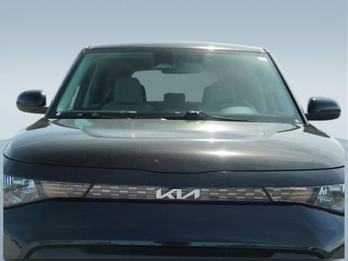 Used 2024 Kia Soul LX FWD image 35