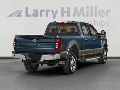 Used 2022 Ford F250 Lariat w/ Tremor Off-Road Package AWD/4WD image 4