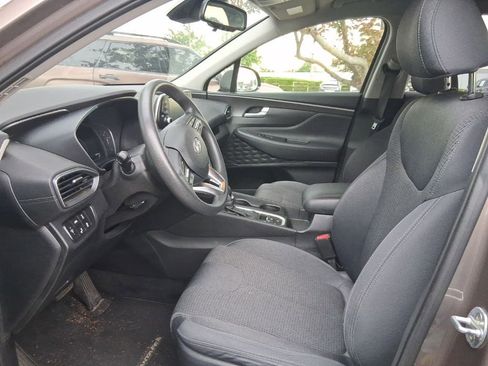 Used 2019 Hyundai Santa Fe SEL AWD/4WD image 2