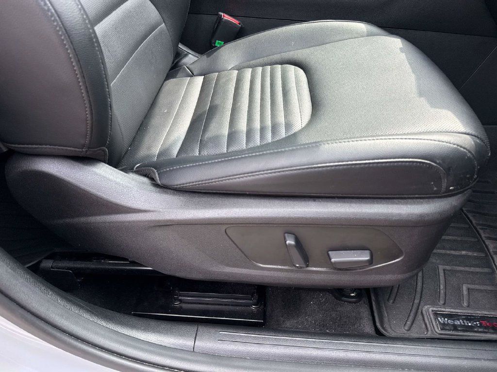 Used 2023 Kia Sportage SX FWD image 15
