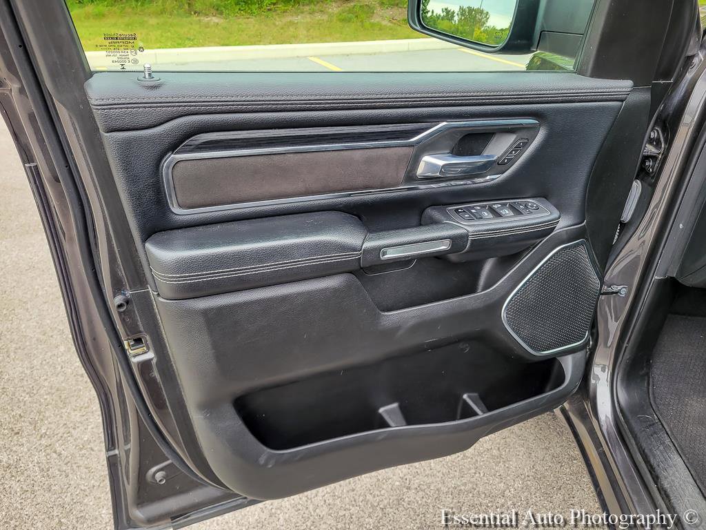 Used 2024 RAM 1500 Laramie AWD/4WD image 22
