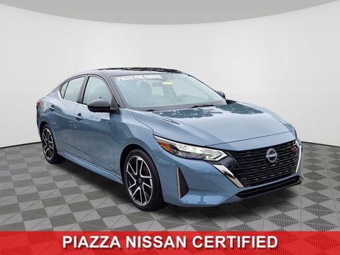 Certified 2025 Nissan Sentra SR w/ SR Premium Package FWD image 1
