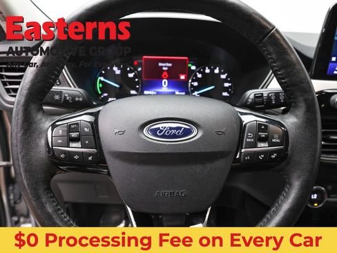 Used 2021 Ford Escape SE w/ Convenience Package AWD/4WD image 10