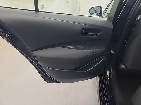 Used 2025 Toyota Corolla LE FWD image 20