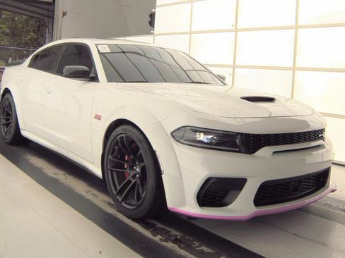 Used 2023 Dodge Charger Scat Pack RWD image 4