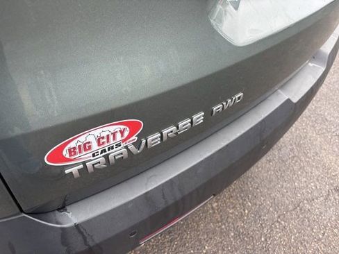 Used 2022 Chevrolet Traverse LT w/ LPO, Floor Liner Package image 49