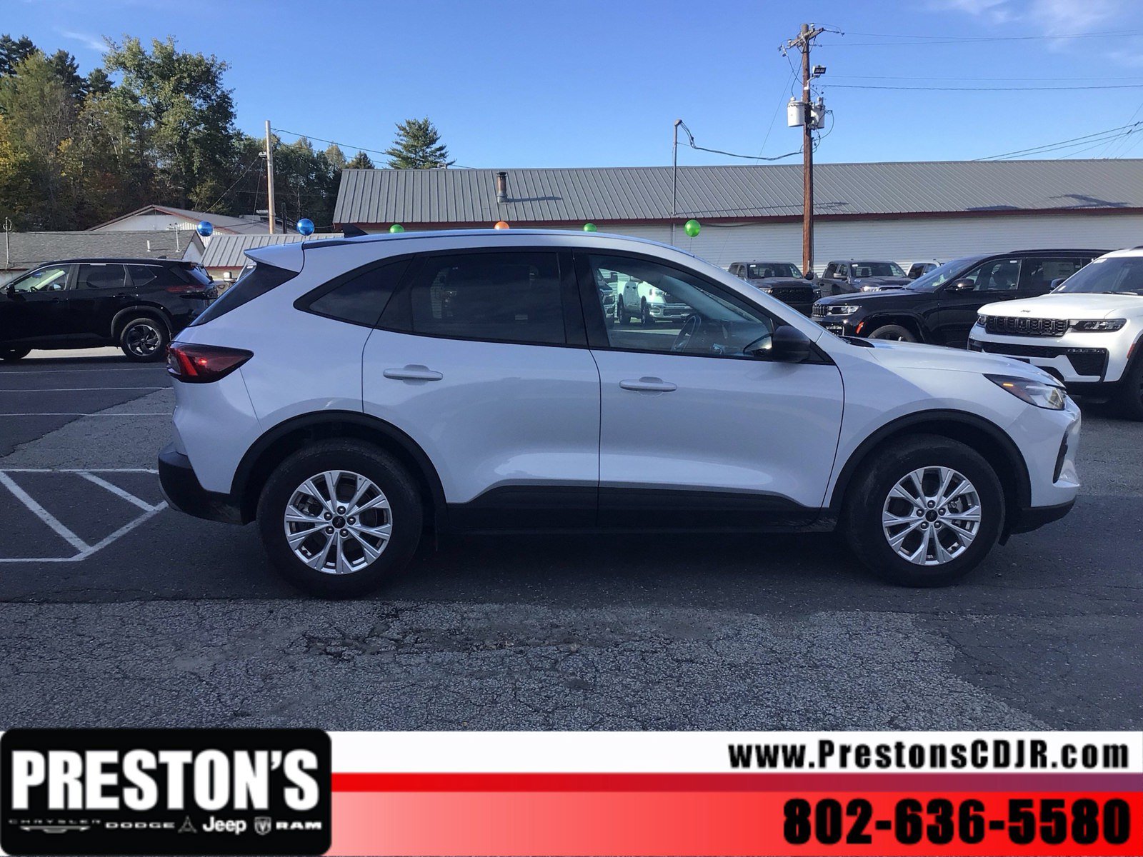 Used 2025 Ford Escape Active AWD/4WD image 7