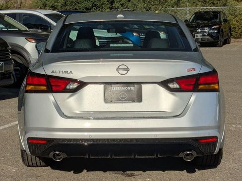 New 2025 Nissan Altima 2.5 SR w/ SR Premium Package image 6